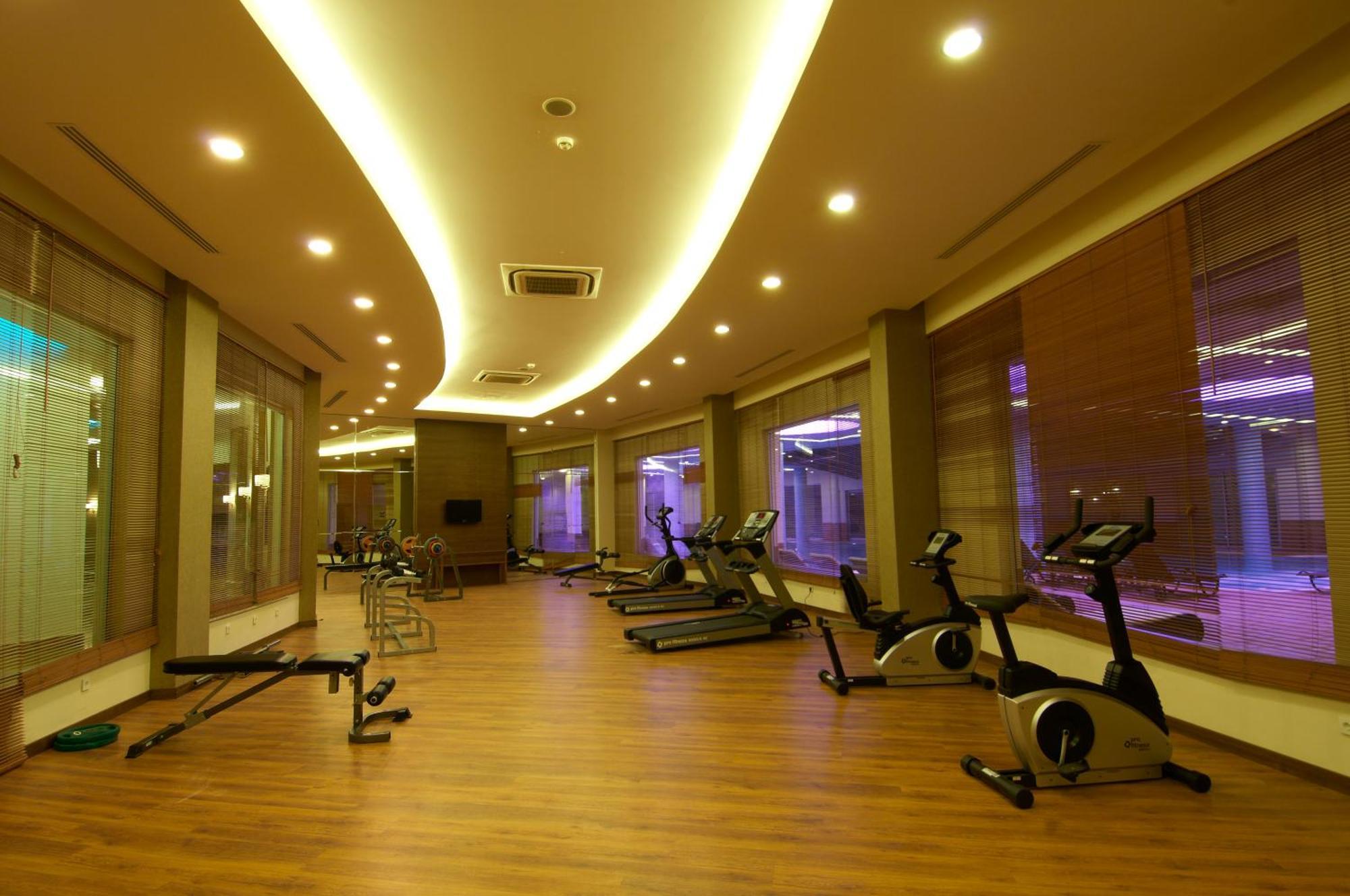 Safran Thermal Resort Sandıklı Exterior foto